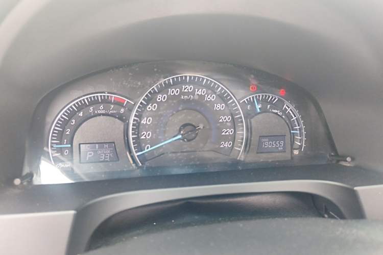 Used Toyota Camry 2016 2.0G 10th Anniversary Leading Edition Instrument Cluster