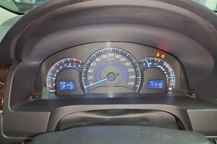 Used Toyota Camry 2016 2.0G 10th Anniversary Luxury Edition Instrument Cluster