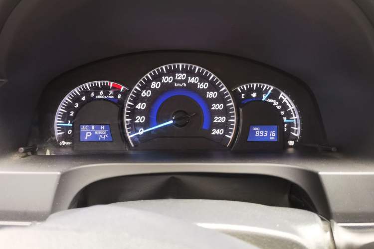 Used Toyota Camry 2016 2.0G 10th Anniversary Leading Edition Instrument Cluster