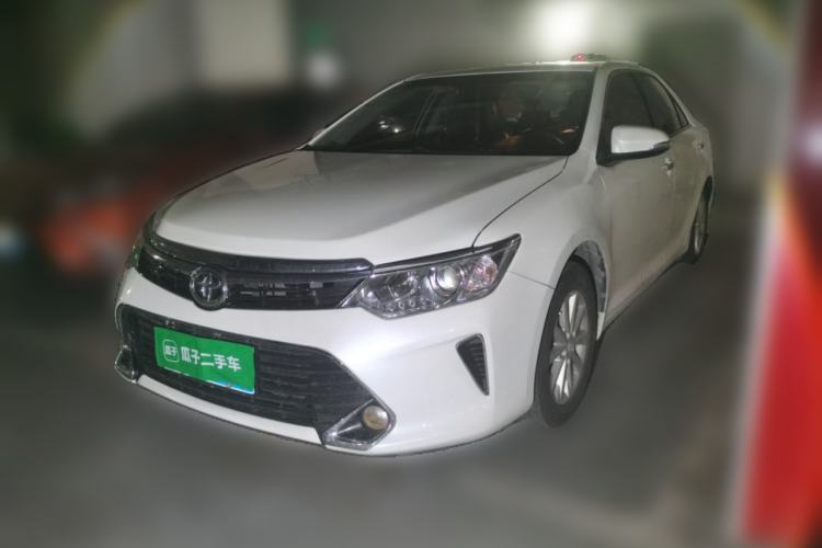 Used Toyota Camry 2016 2.0G 10th Anniversary Leading Edition Guazi used car, China used car export, Used car for sale, Used Toyota cars, Cheapest cars for sale