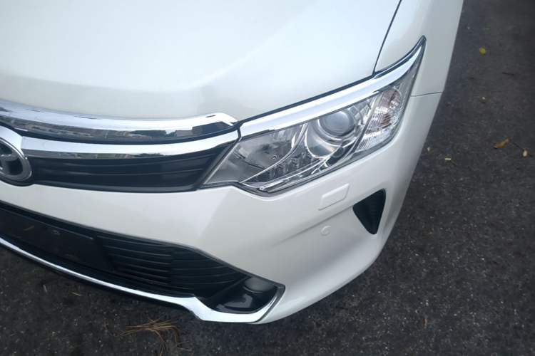 Used Toyota Camry 2016 2.5G 10th Anniversary Deluxe Navigation Edition Left Front Headlight