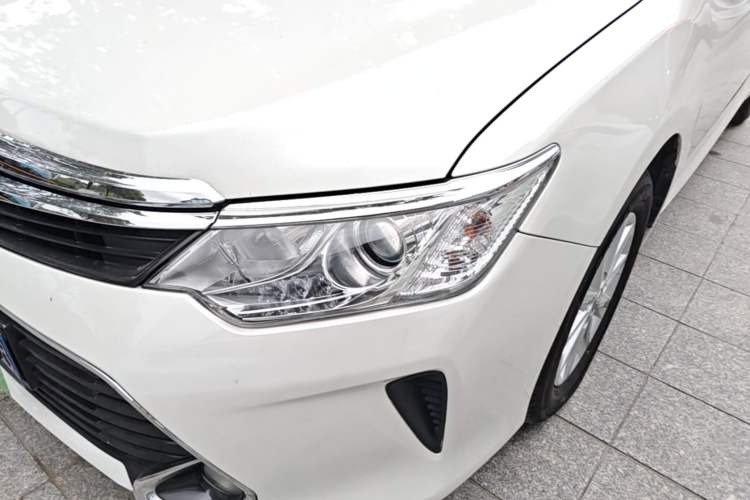 Used Toyota Camry 2016 2.0G 10th Anniversary Leading Edition Left Front Headlight