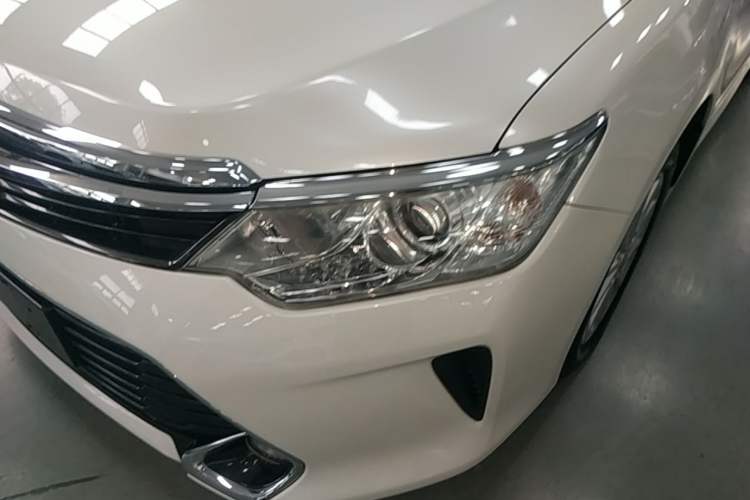 Used Toyota Camry 2016 2.0G 10th Anniversary Leading Edition Left Front Headlight