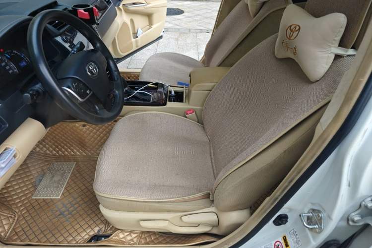 Used Toyota Camry 2016 2.0E 10th Anniversary Elite Edition Left Front Seat