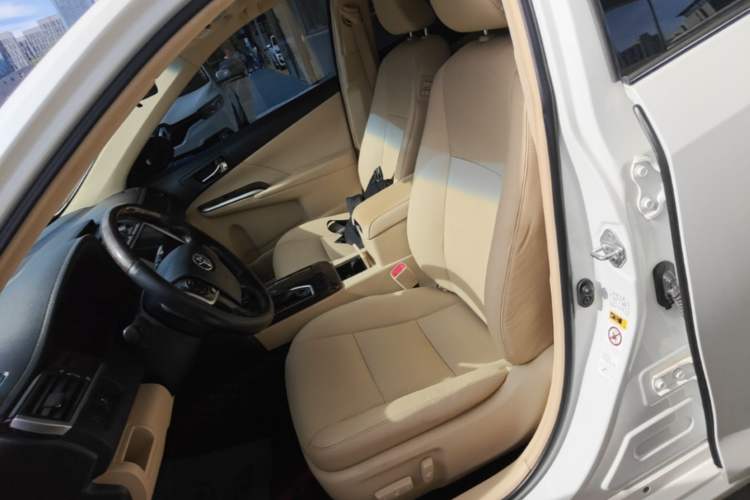 Used Toyota Camry 2016 2.0G 10th Anniversary Leading Edition Left Front Seat