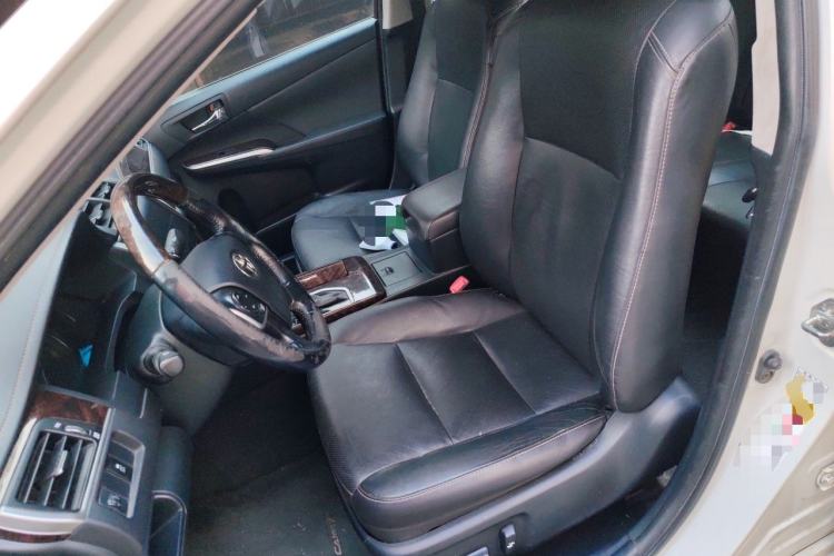 Used Toyota Camry 2016 2.0G 10th Anniversary Leading Edition Left Front Seat