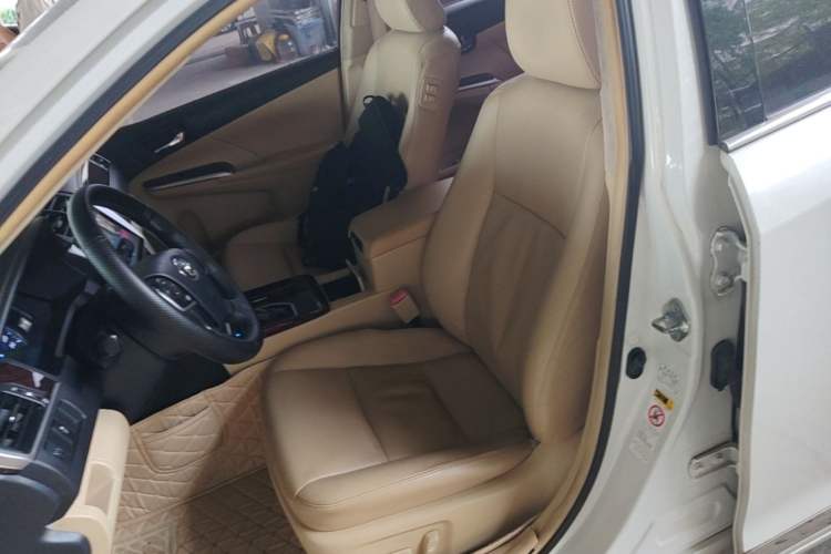 Used Toyota Camry 2016 2.0G 10th Anniversary Leading Edition Left Front Seat