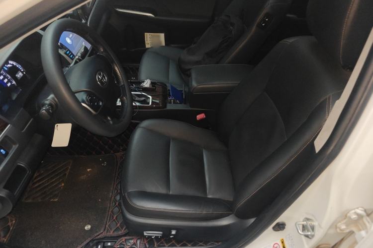 Used Toyota Camry 2016 2.0G 10th Anniversary Leading Edition Left Front Seat