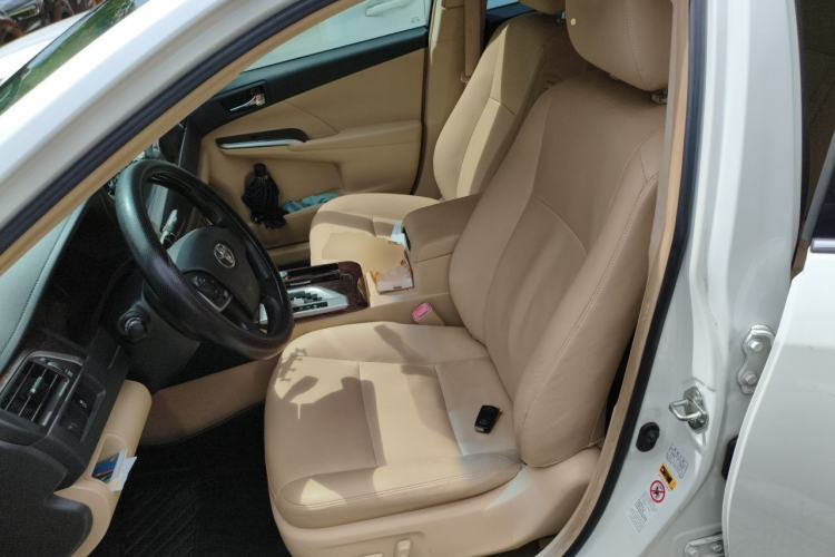 Used Toyota Camry 2016 2.0G 10th Anniversary Leading Edition Left Front Seat