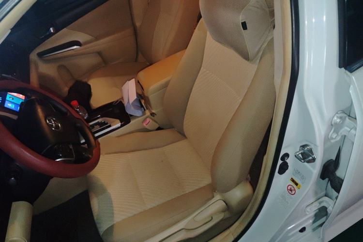 Used Toyota Camry 2016 2.0E 10th Anniversary Elite Edition Left Front Seat