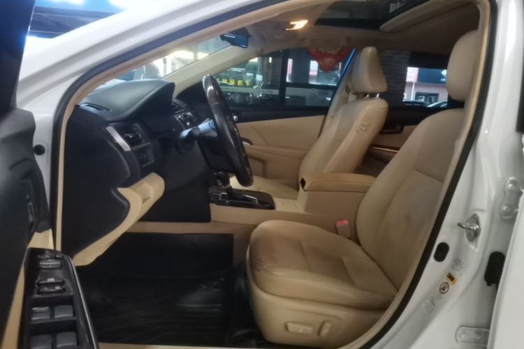 Used Toyota Camry 2016 2.0G 10th Anniversary Leading Edition Left Front Seat