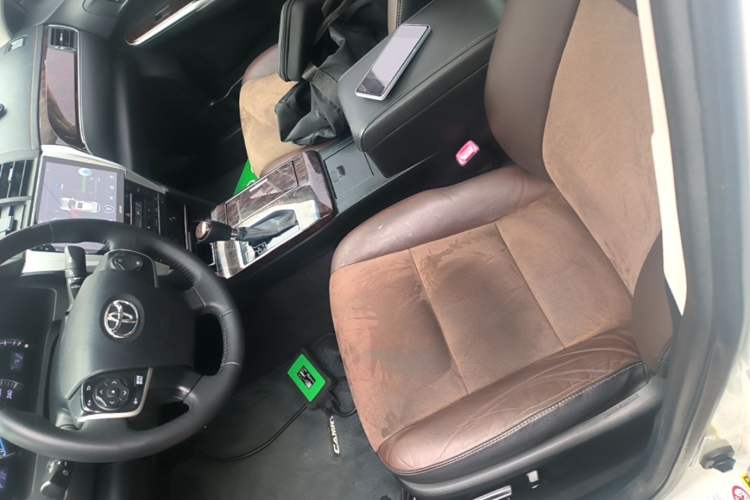 Used Toyota Camry 2016 2.5G 10th Anniversary Deluxe Navigation Edition Left Front Seat
