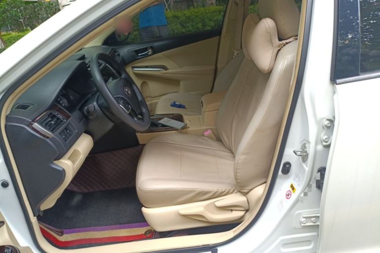 Used Toyota Camry 2016 2.0E 10th Anniversary Elite Edition Left Front Seat