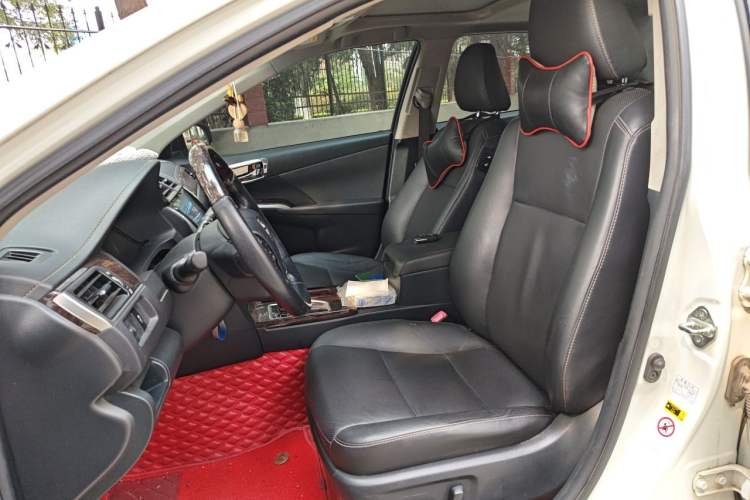 Used Toyota Camry 2016 2.0G 10th Anniversary Leading Edition Left Front Seat
