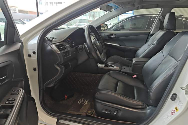 Used Toyota Camry 2016 2.0S 10th Anniversary Lingdong Edition Left Front Seat