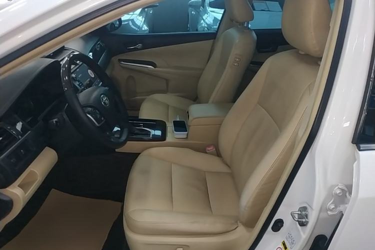 Used Toyota Camry 2016 2.0G 10th Anniversary Leading Edition Left Front Seat
