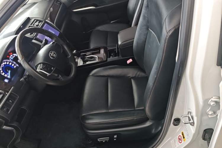 Used Toyota Camry 2016 2.0G 10th Anniversary Leading Edition Left Front Seat