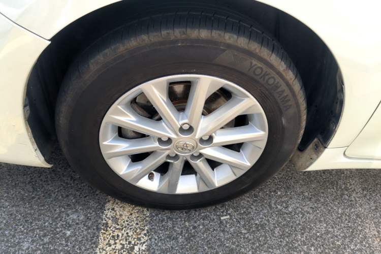 Used Toyota Camry 2016 2.0G 10th Anniversary Leading Edition Left Front Wheel Hub