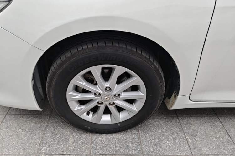 Used Toyota Camry 2016 2.0G 10th Anniversary Leading Edition Left Front Wheel Hub