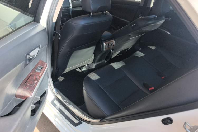 Used Toyota Camry 2016 2.0G 10th Anniversary Leading Edition Left Rear Seat