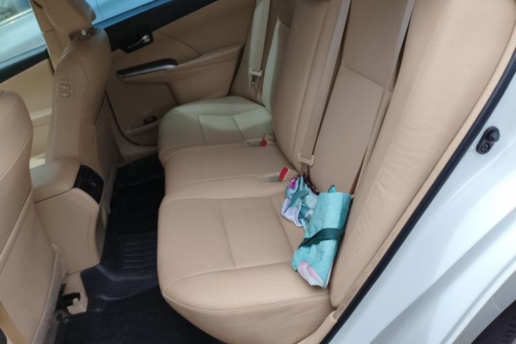 Used Toyota Camry 2016 2.0G 10th Anniversary Leading Edition Left Rear Seat