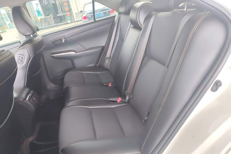 Used Toyota Camry 2016 2.0G 10th Anniversary Leading Edition Left Rear Seat