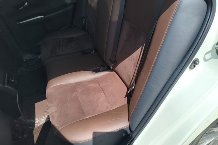 Used Toyota Camry 2016 2.5G 10th Anniversary Deluxe Navigation Edition Left Rear Seat