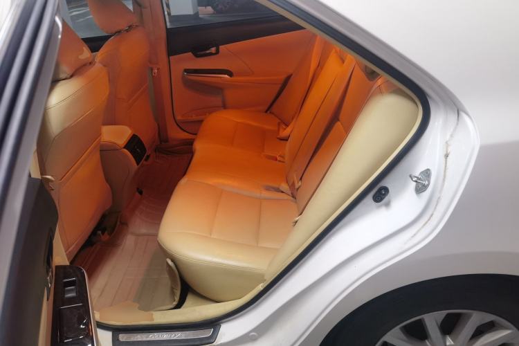 Used Toyota Camry 2016 2.0G 10th Anniversary Leading Edition Left Rear Seat