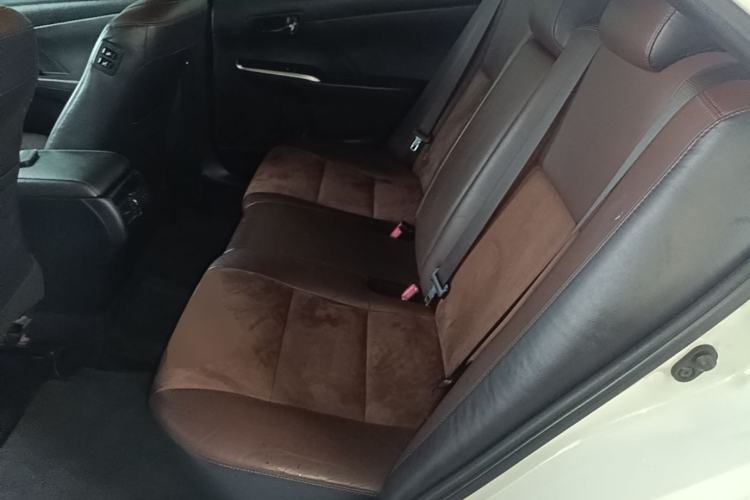 Used Toyota Camry 2016 2.5G 10th Anniversary Deluxe Navigation Edition Left Rear Seat