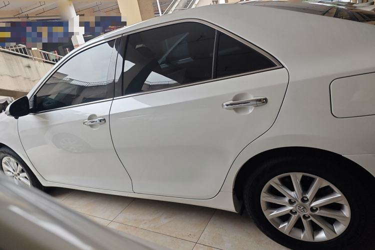 Used Toyota Camry 2016 2.0E 10th Anniversary Elite Edition Left Side