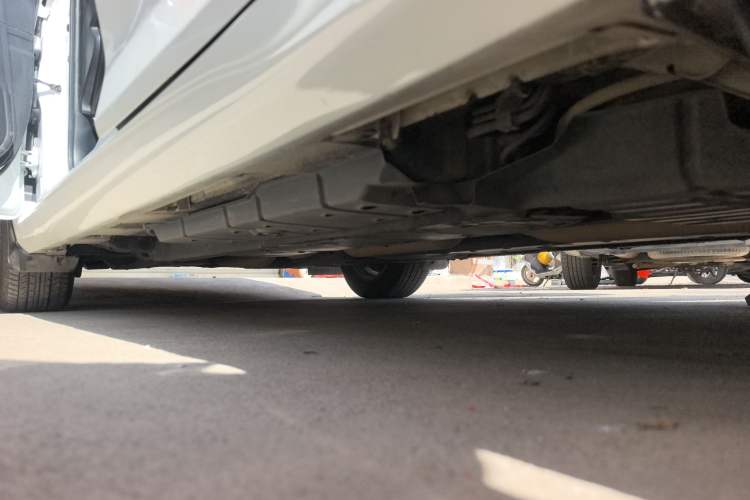 Used Toyota Camry 2016 2.0G 10th Anniversary Leading Edition Left Side Sill