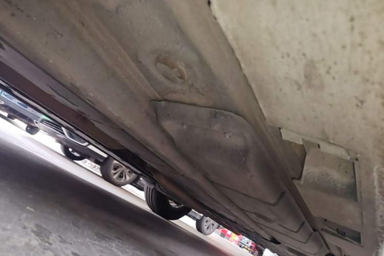 Used Toyota Camry 2016 2.0G 10th Anniversary Leading Edition Left Side Sill