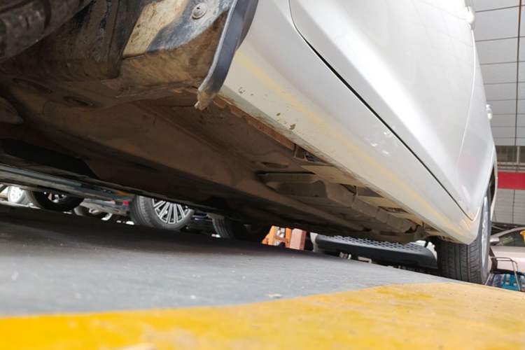 Used Toyota Camry 2016 2.0G 10th Anniversary Leading Edition Left Side Sill