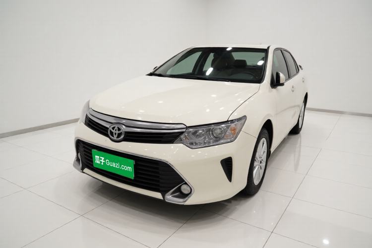 Used Toyota Camry 2016 2.0E 10th Anniversary Elite Edition Guazi used car, China used car export, Used car for sale, Used cars, Cheapest cars for sale