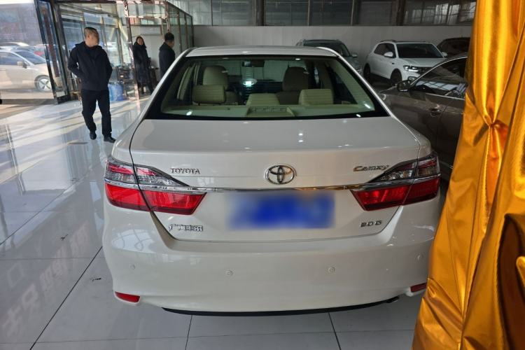 Used Toyota Camry 2016 2.0G 10th Anniversary Leading Edition Rear