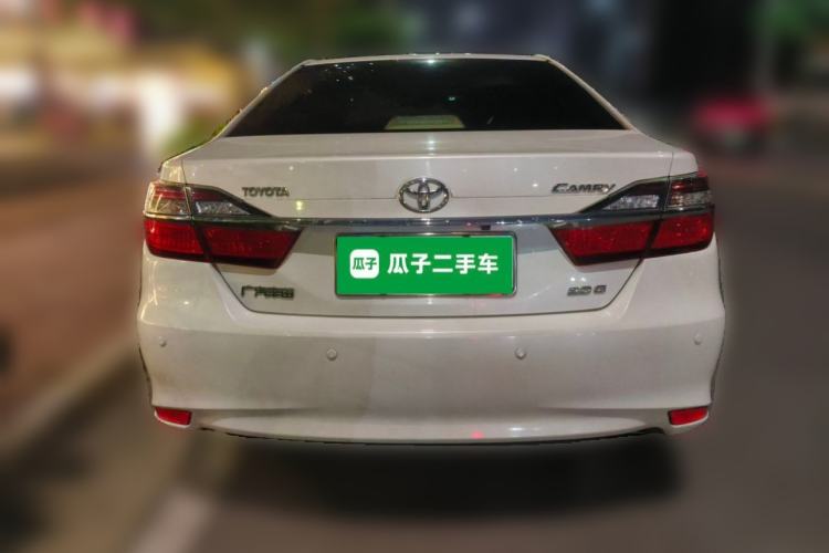 Used Toyota Camry 2016 2.0G 10th Anniversary Leading Edition Rear