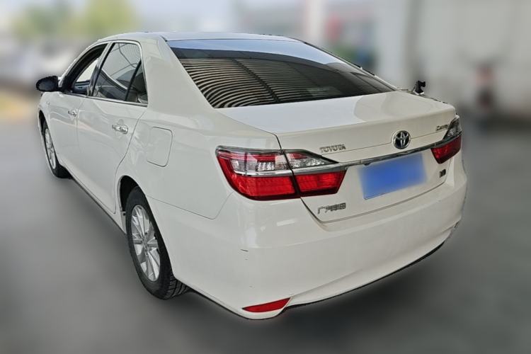 Used Toyota Camry 2016 Dual-Engine 2.5 HG 10th Anniversary Deluxe Navigation Edition Rear Left 45 Deg