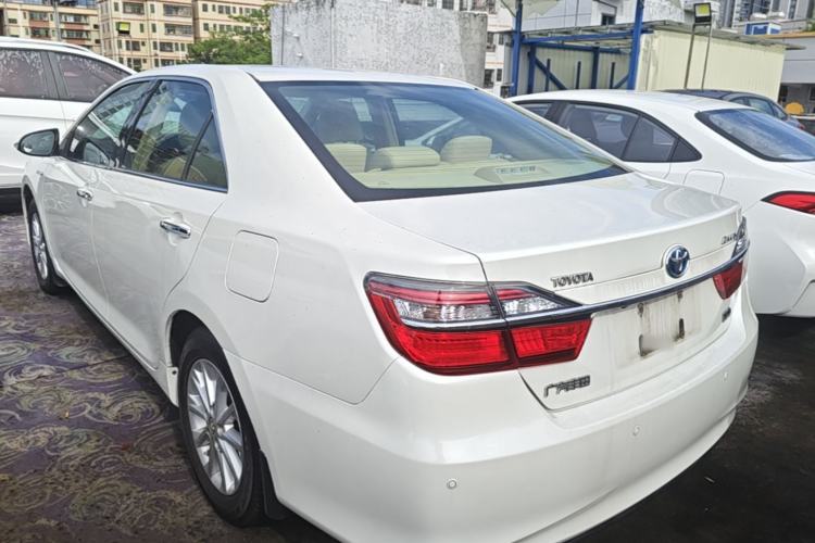 Used Toyota Camry 2016 Dual-Engine 2.5 HG 10th Anniversary Deluxe Navigation Edition Rear Left 45 Deg