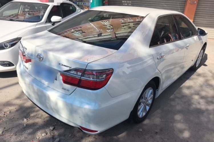 Used Toyota Camry 2016 2.0G 10th Anniversary Leading Edition Rear Right 45 Deg