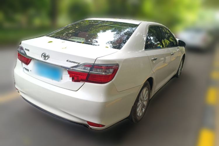 Used Toyota Camry 2016 2.0E 10th Anniversary Elite Edition Rear Right 45 Deg