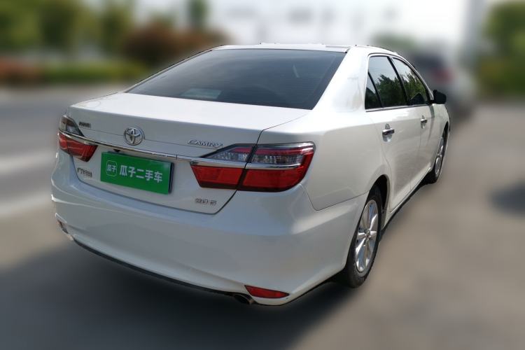 Used Toyota Camry 2016 2.0G 10th Anniversary Leading Edition Rear Right 45 Deg
