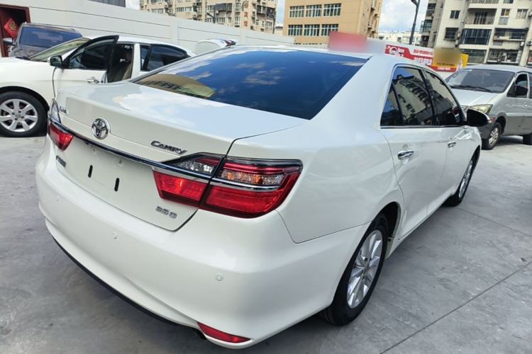 Used Toyota Camry 2016 2.0E 10th Anniversary Elite Edition Rear Right 45 Deg