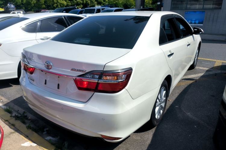 Used Toyota Camry 2016 2.0G 10th Anniversary Leading Edition Rear Right 45 Deg
