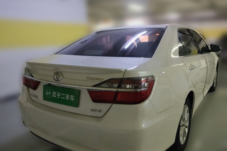 Used Toyota Camry 2016 2.0G 10th Anniversary Leading Edition Rear Right 45 Deg