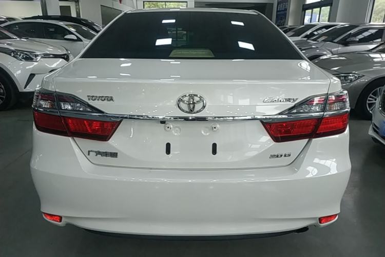Used Toyota Camry 2016 2.0G 10th Anniversary Leading Edition Rear