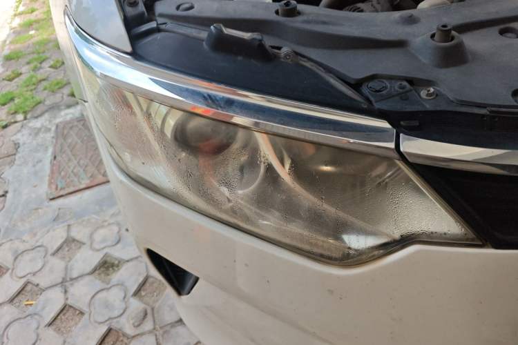 Used Toyota Camry 2016 2.0G 10th Anniversary Leading Edition Right Front Headlight