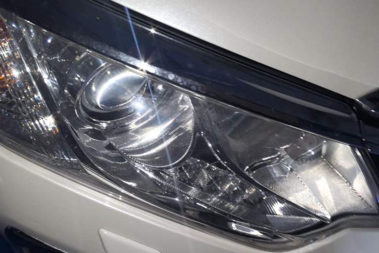 Used Toyota Camry 2016 2.0G 10th Anniversary Luxury Edition Right Front Headlight