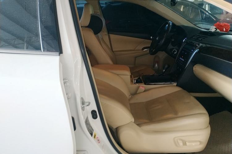 Used Toyota Camry 2016 2.0G 10th Anniversary Leading Edition Right Front Seat