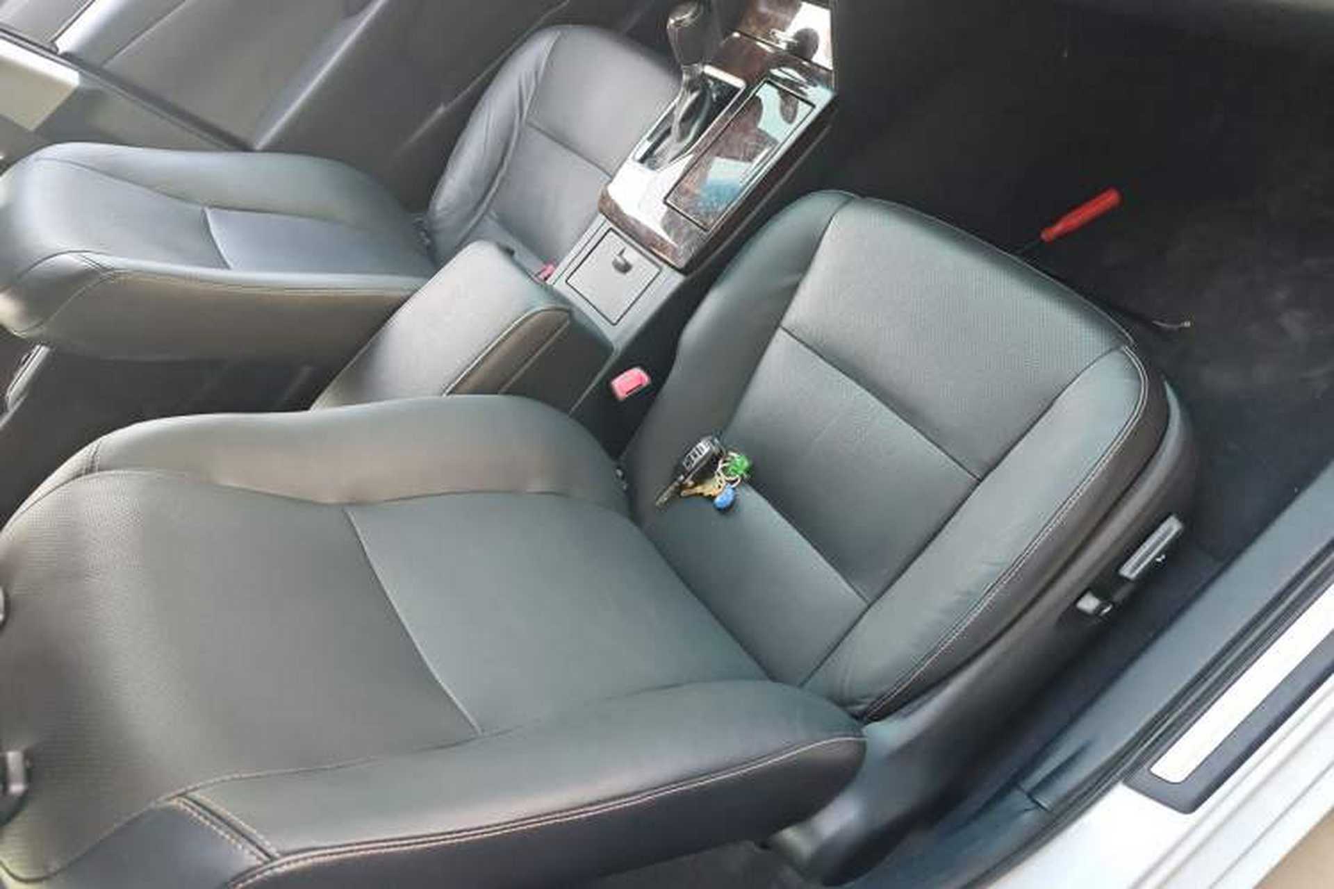 Used Toyota Camry 2016 2.0G 10th Anniversary Leading Edition Right Front Seat