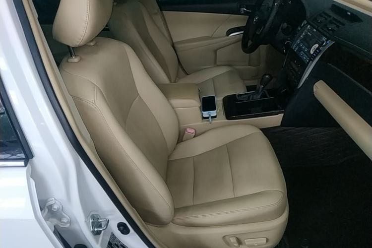 Used Toyota Camry 2016 2.0G 10th Anniversary Leading Edition Right Front Seat